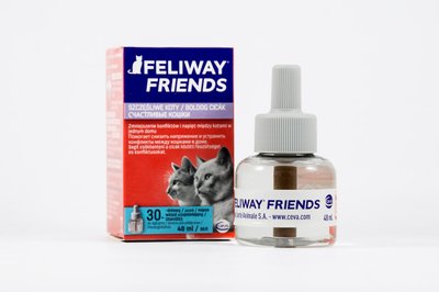 Ceva Feliway Friends Сменный блок с феромонами для коррекции поведения у кошек 48 мл 88533 фото