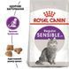 Сухой корм для привередливых кошек с чувствительным пищеварением Royal Canin Sensible домашняя птица 2 кг 2521020 фото 5