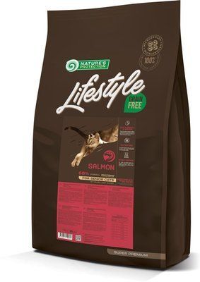 Сухой беззерновой корм для пожилых кошек с лососем Nature's Protection Lifestyle Grain Free Salmon Senior Cat 7 кг NPLS45957 фото